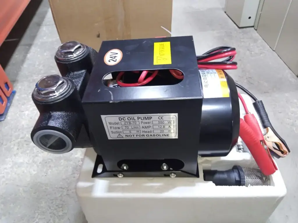 Peças de motor - Bomba de óleo 24V